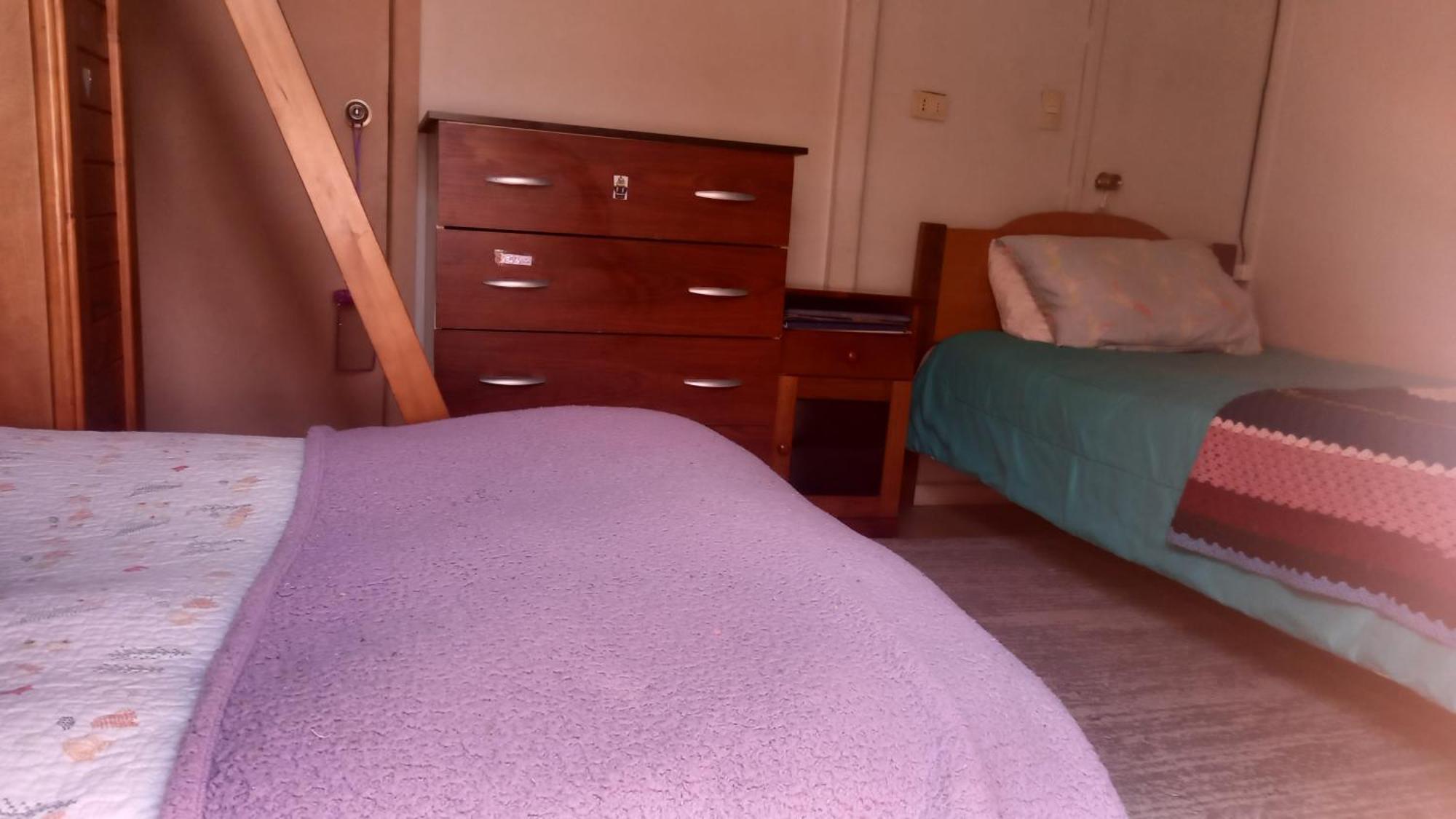 Casa Familiar En *